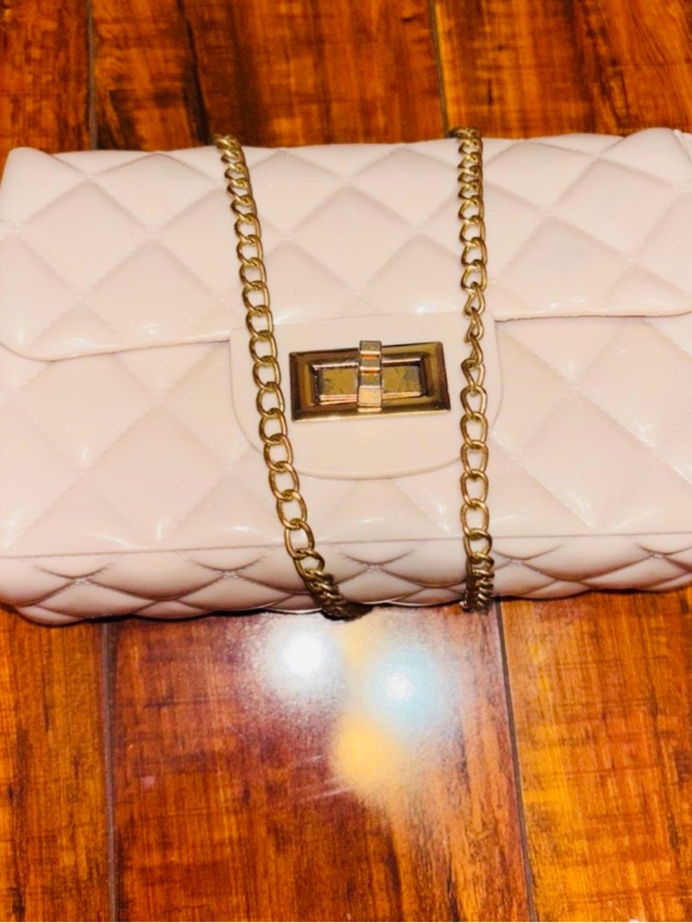 Quilted Cream Chain Strap Shoulder Bag